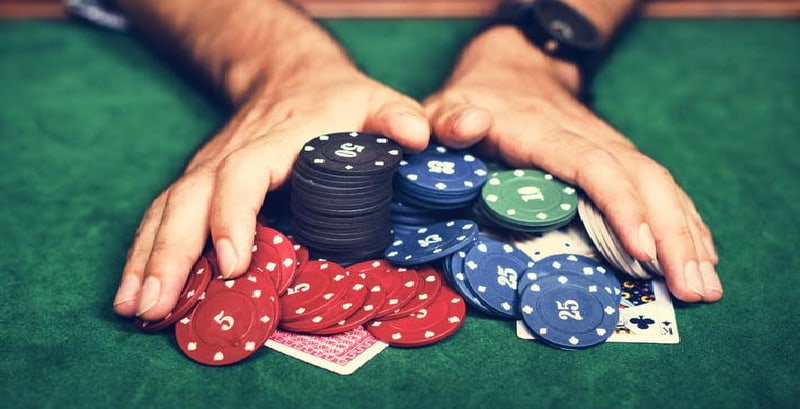 Bí quyết đánh Poker dễ thắng nhất